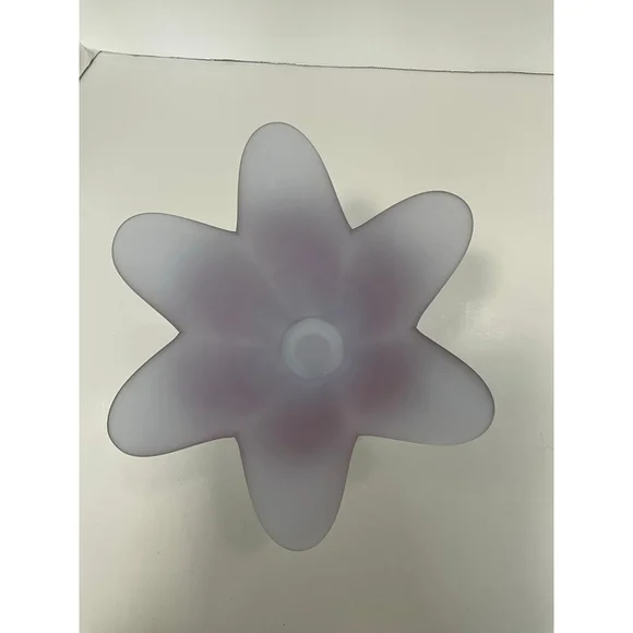 Party lite Frosted Lilac Tulip Glass Candle Holder - Picture 3 of 4